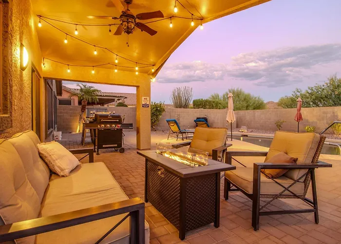 Holiday home Near Superstition Hiking! W/ Pool *